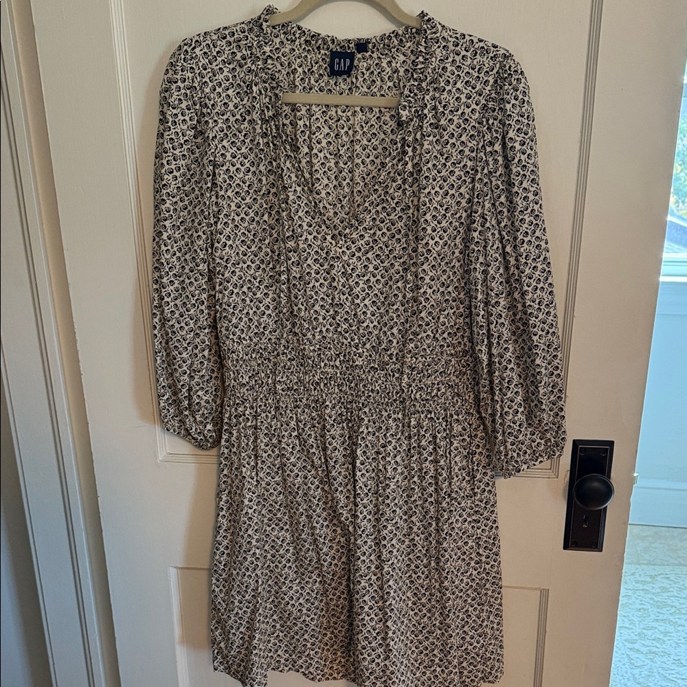 GAP Women's Long Sleeve Black and White Dress